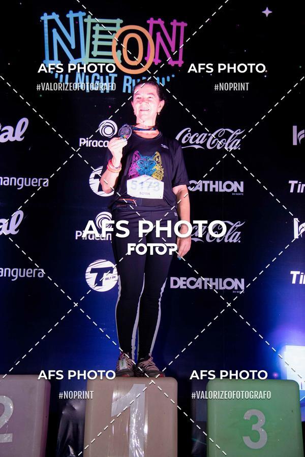 Compra tus fotos del eventoNeon Night Run 2019 - Belo Horizonte En Fotop