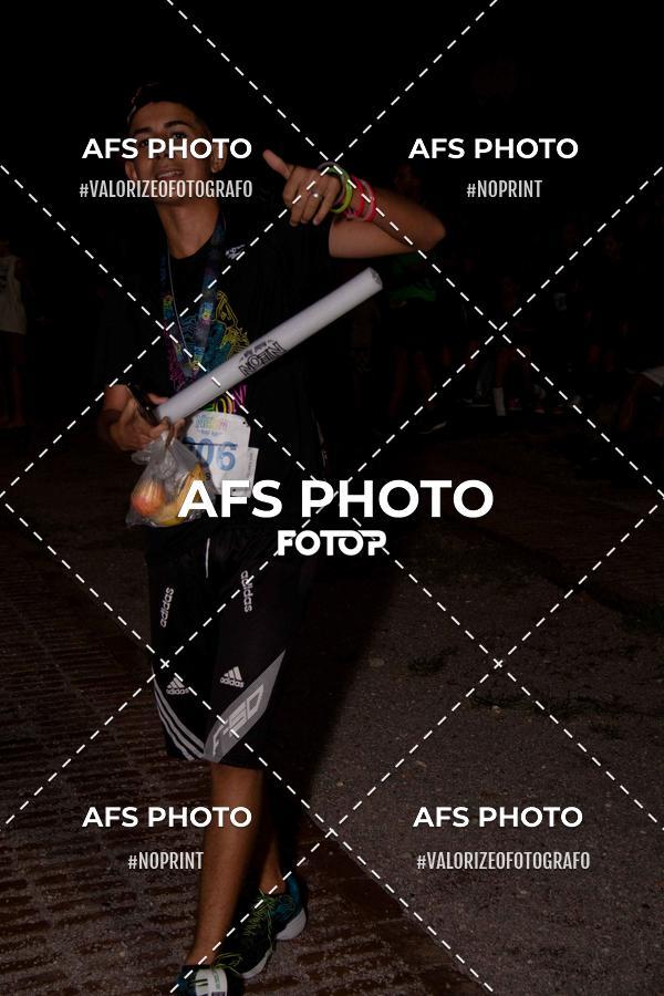 Compra tus fotos del eventoNeon Night Run 2019 - Belo Horizonte En Fotop