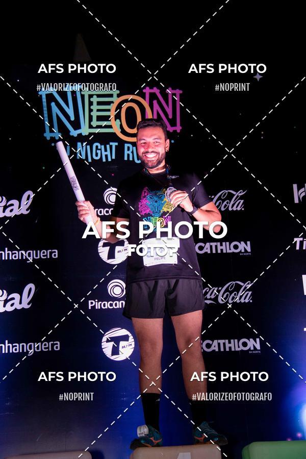 Compra tus fotos del eventoNeon Night Run 2019 - Belo Horizonte En Fotop