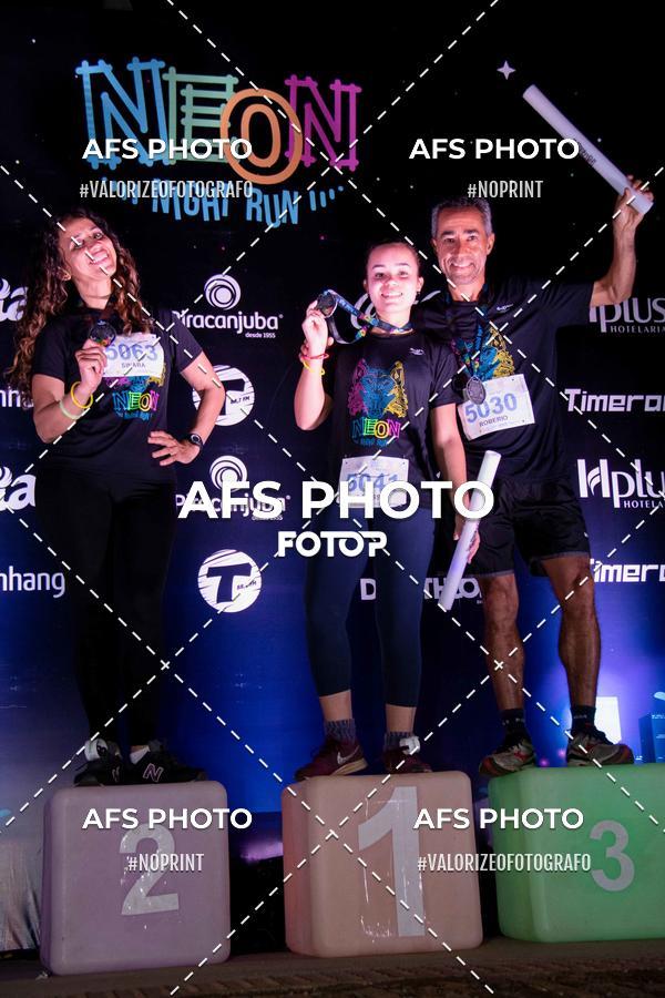 Compre suas fotos do eventoNeon Night Run 2019 - Belo Horizonte no Fotop