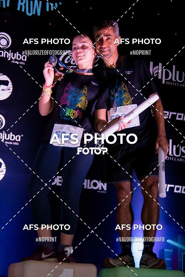 Compre suas fotos do eventoNeon Night Run 2019 - Belo Horizonte no Fotop