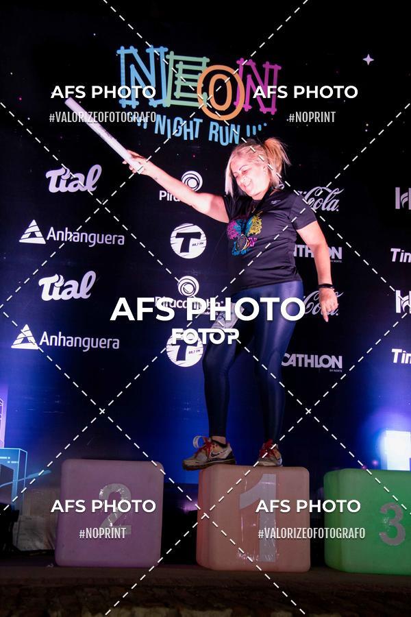 Compre suas fotos do eventoNeon Night Run 2019 - Belo Horizonte no Fotop
