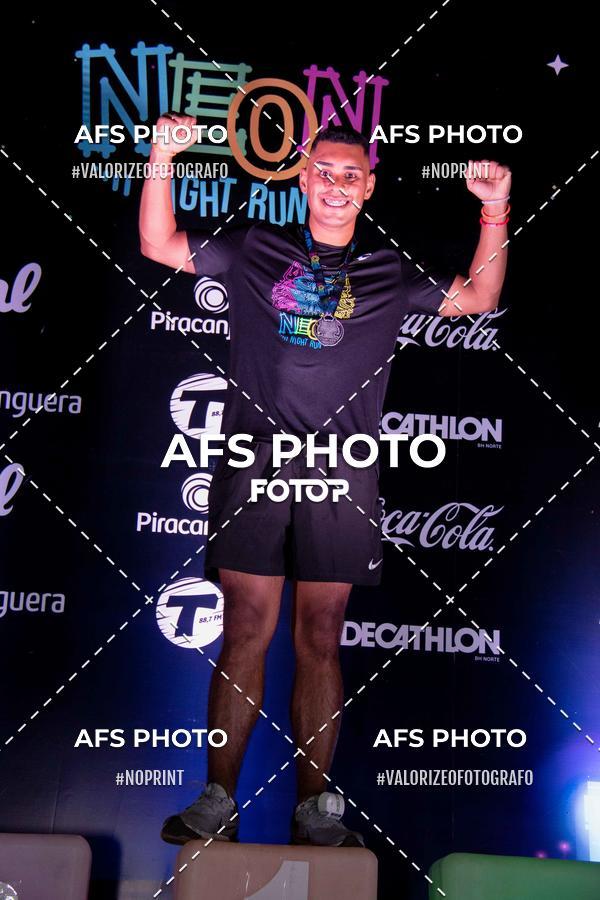 Compra tus fotos del eventoNeon Night Run 2019 - Belo Horizonte En Fotop
