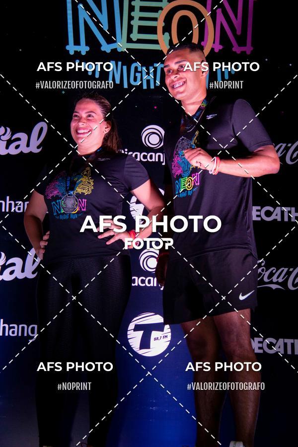 Compra tus fotos del eventoNeon Night Run 2019 - Belo Horizonte En Fotop
