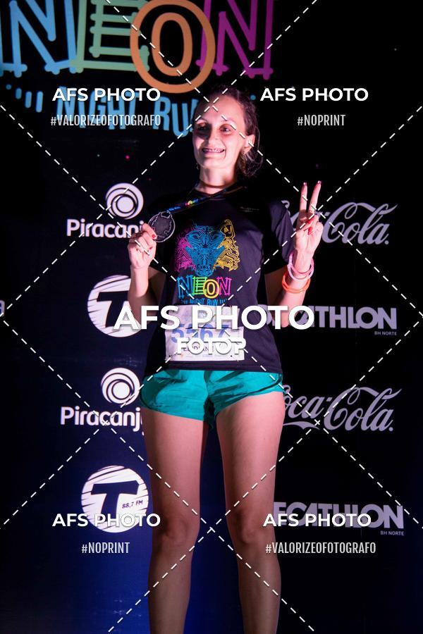 Compra tus fotos del eventoNeon Night Run 2019 - Belo Horizonte En Fotop