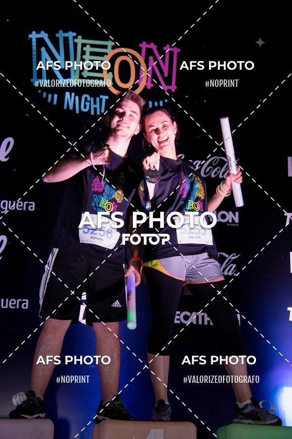 Compra tus fotos del eventoNeon Night Run 2019 - Belo Horizonte En Fotop