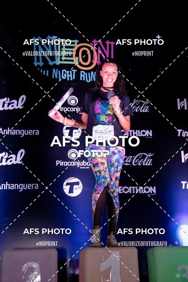Compre suas fotos do eventoNeon Night Run 2019 - Belo Horizonte no Fotop