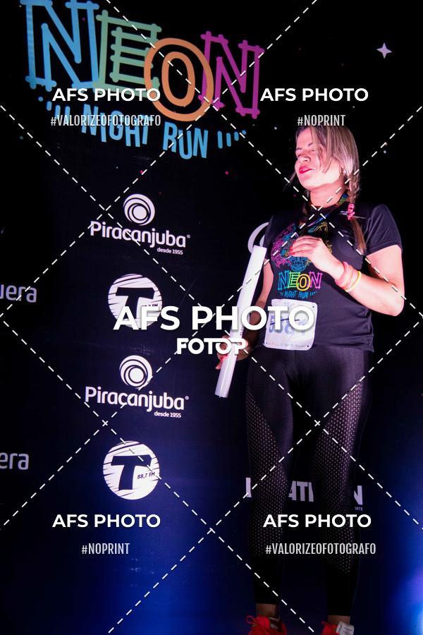 Compre suas fotos do eventoNeon Night Run 2019 - Belo Horizonte no Fotop
