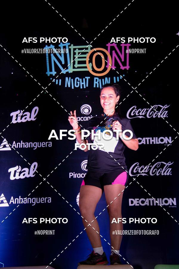 Compre suas fotos do eventoNeon Night Run 2019 - Belo Horizonte no Fotop
