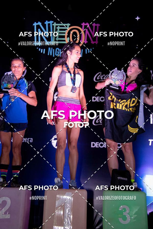 Compre suas fotos do eventoNeon Night Run 2019 - Belo Horizonte no Fotop