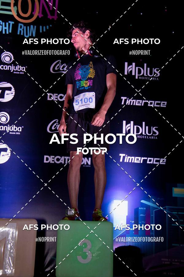 Achetez vos photos de l'vnementNeon Night Run 2019 - Belo Horizonte sur Fotop