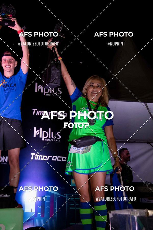 Achetez vos photos de l'vnementNeon Night Run 2019 - Belo Horizonte sur Fotop