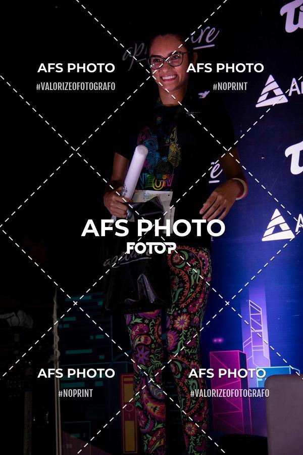 Compre as suas fotos do eventoNeon Night Run 2019 - Belo Horizonte no Fotop