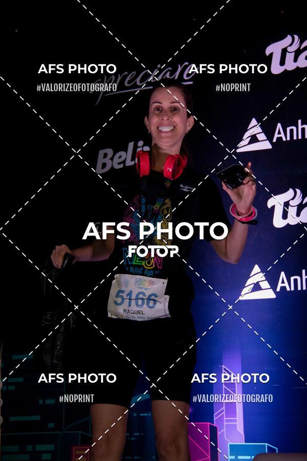 Compre as suas fotos do eventoNeon Night Run 2019 - Belo Horizonte no Fotop