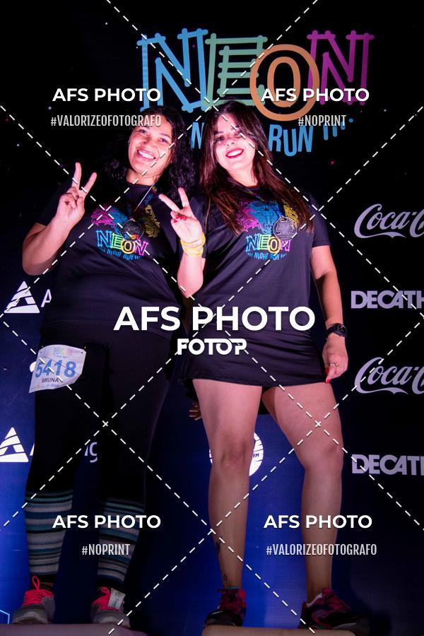 Compre as suas fotos do eventoNeon Night Run 2019 - Belo Horizonte no Fotop