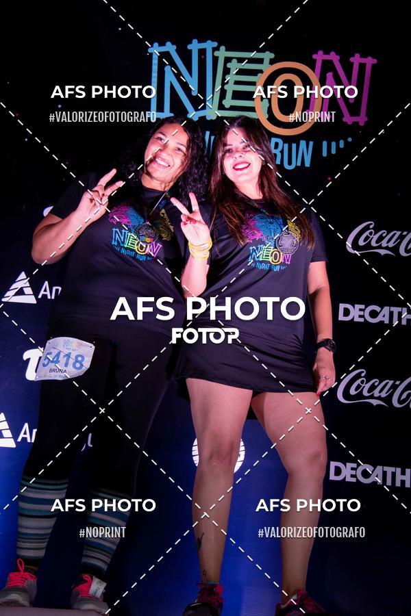 Compre as suas fotos do eventoNeon Night Run 2019 - Belo Horizonte no Fotop
