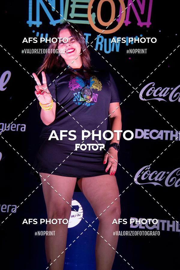 Compre as suas fotos do eventoNeon Night Run 2019 - Belo Horizonte no Fotop