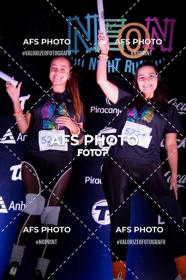 Compra tus fotos del eventoNeon Night Run 2019 - Belo Horizonte En Fotop
