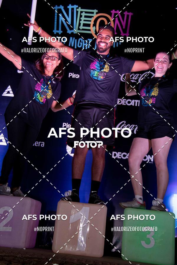 Compre as suas fotos do eventoNeon Night Run 2019 - Belo Horizonte no Fotop