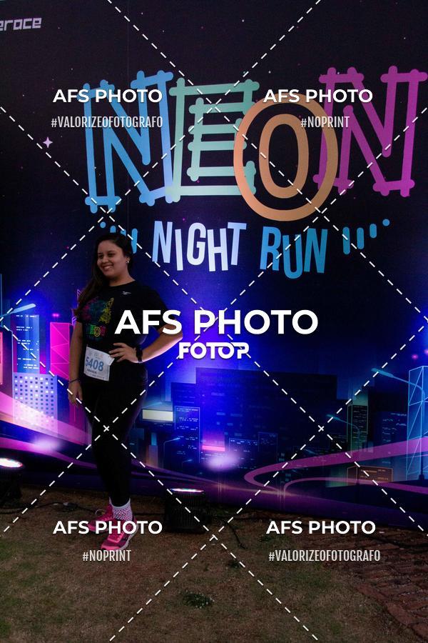 Compra tus fotos del eventoNeon Night Run 2019 - Belo Horizonte En Fotop