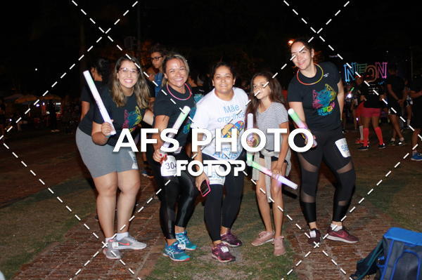 Compre as suas fotos do eventoNeon Night Run 2019 - Belo Horizonte no Fotop