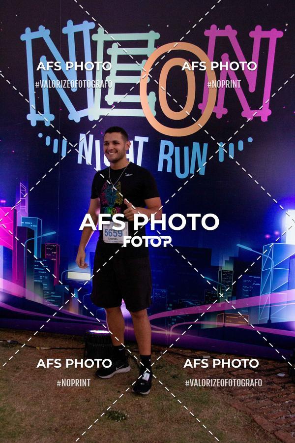 Compra tus fotos del eventoNeon Night Run 2019 - Belo Horizonte En Fotop