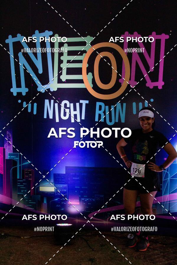 Compra tus fotos del eventoNeon Night Run 2019 - Belo Horizonte En Fotop