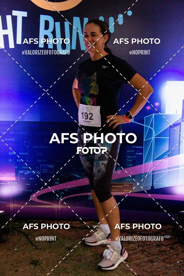 Compra tus fotos del eventoNeon Night Run 2019 - Belo Horizonte En Fotop