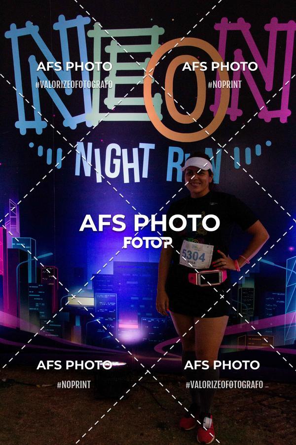 Compra tus fotos del eventoNeon Night Run 2019 - Belo Horizonte En Fotop