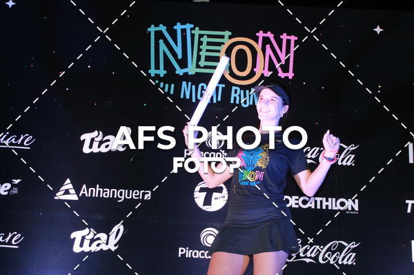 Compre suas fotos do eventoNeon Night Run 2019 - Belo Horizonte no Fotop