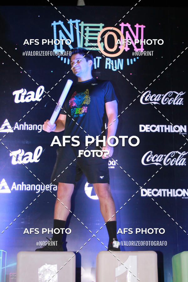 Compra tus fotos del eventoNeon Night Run 2019 - Belo Horizonte En Fotop