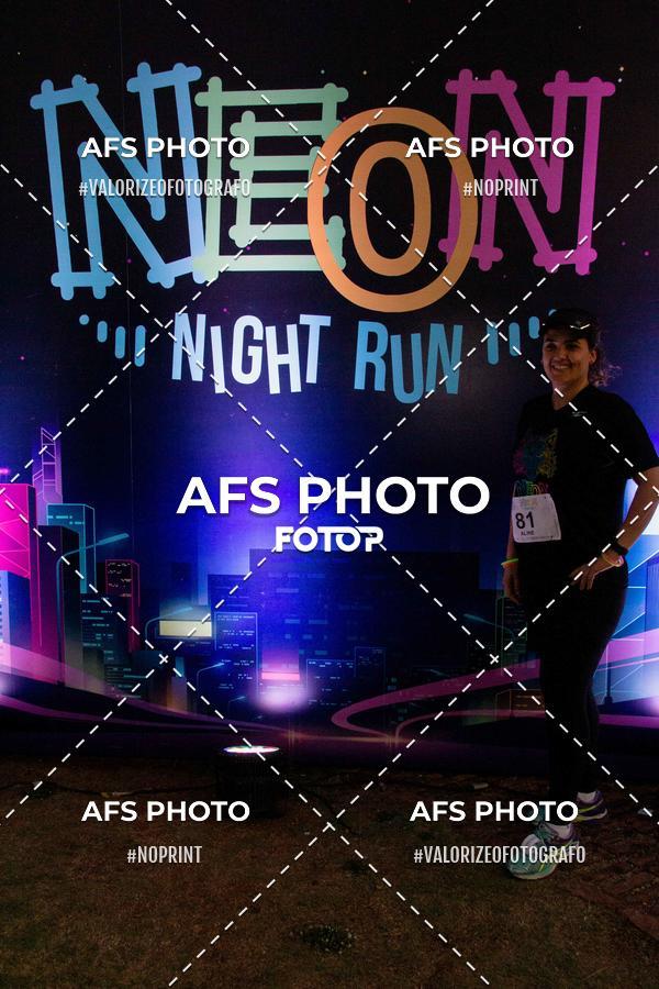 Compra tus fotos del eventoNeon Night Run 2019 - Belo Horizonte En Fotop