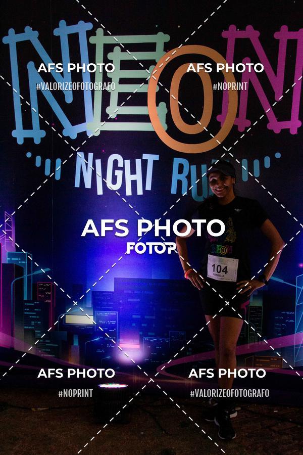 Compra tus fotos del eventoNeon Night Run 2019 - Belo Horizonte En Fotop