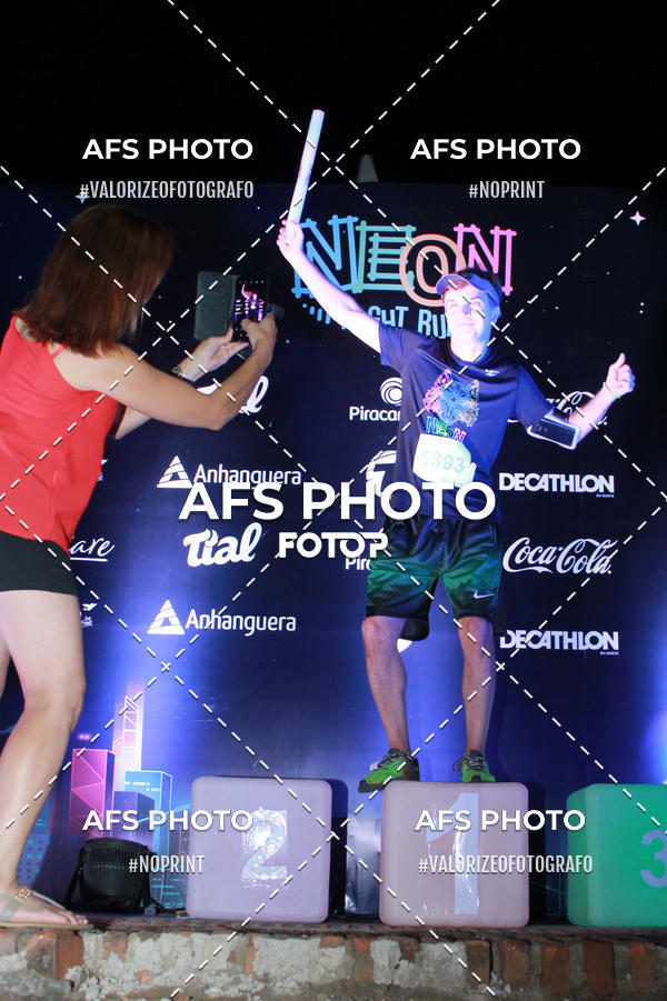 Compra tus fotos del eventoNeon Night Run 2019 - Belo Horizonte En Fotop