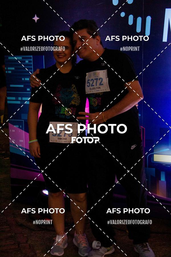 Compra tus fotos del eventoNeon Night Run 2019 - Belo Horizonte En Fotop