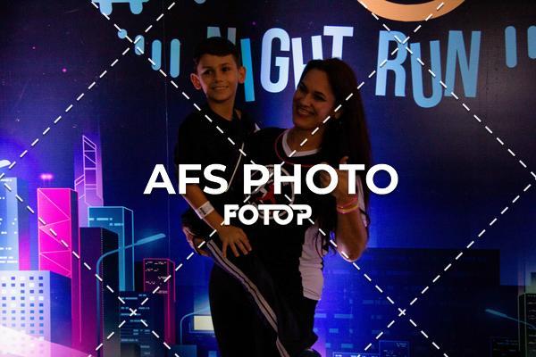 Compra tus fotos del eventoNeon Night Run 2019 - Belo Horizonte En Fotop