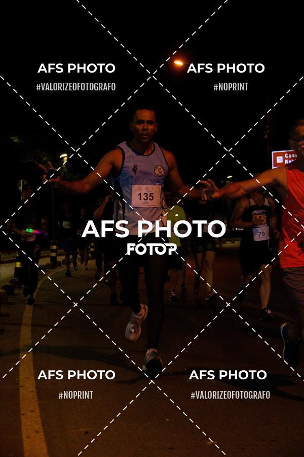 Buy your photos of the eventNeon Night Run 2019 - Belo Horizonte on Fotop
