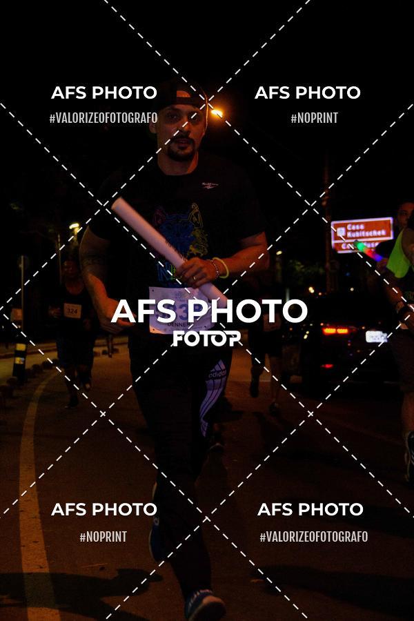 Buy your photos of the eventNeon Night Run 2019 - Belo Horizonte on Fotop