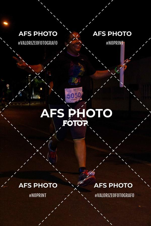 Buy your photos of the eventNeon Night Run 2019 - Belo Horizonte on Fotop