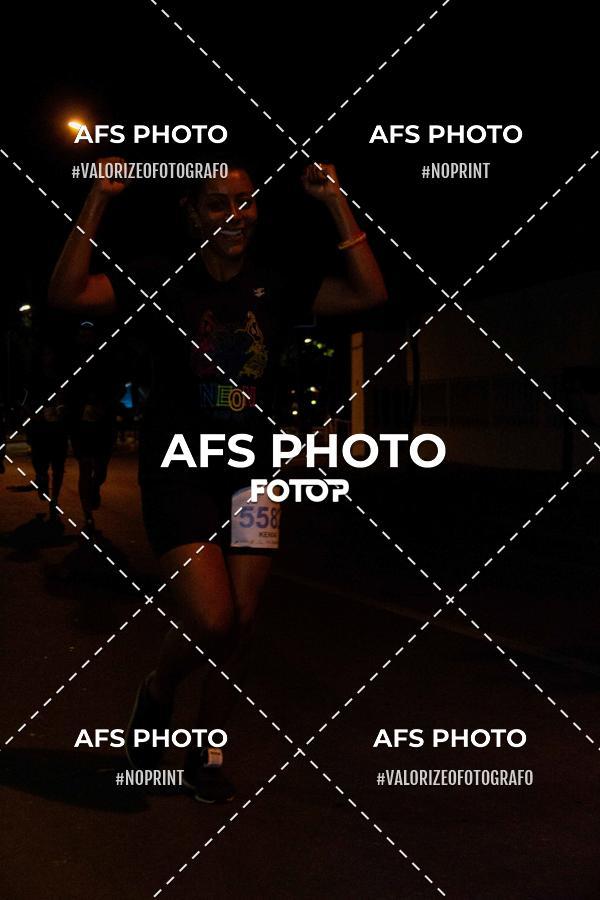 Buy your photos of the eventNeon Night Run 2019 - Belo Horizonte on Fotop