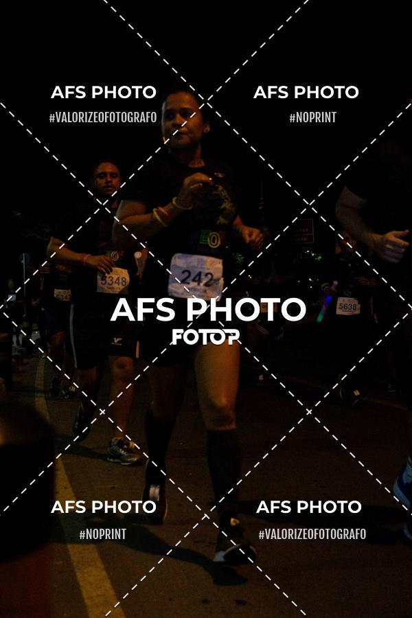 Compra tus fotos del eventoNeon Night Run 2019 - Belo Horizonte En Fotop