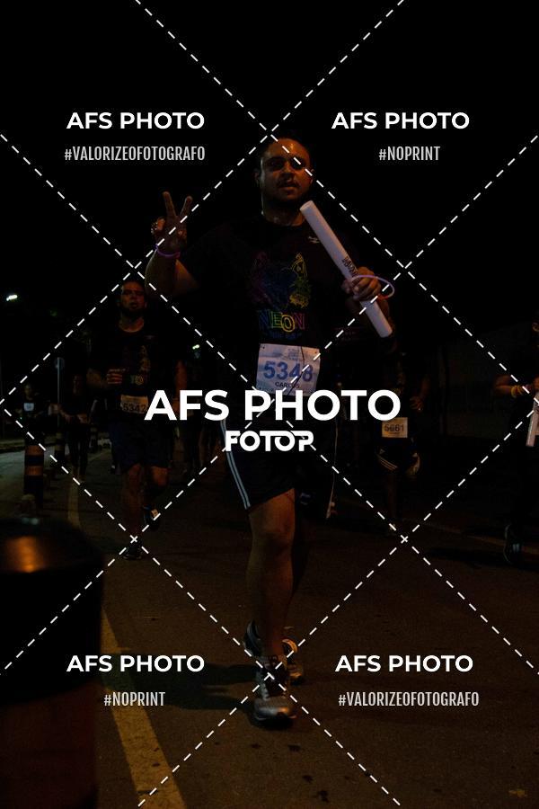 Compra tus fotos del eventoNeon Night Run 2019 - Belo Horizonte En Fotop