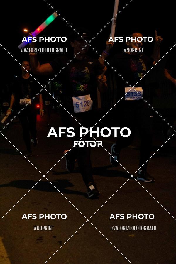 Compra tus fotos del eventoNeon Night Run 2019 - Belo Horizonte En Fotop