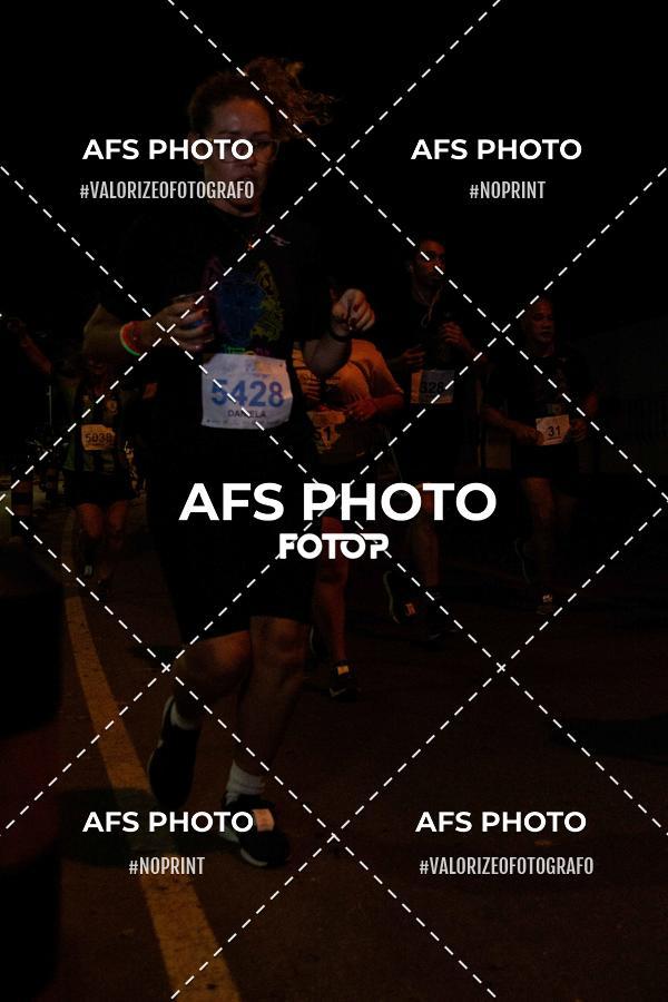 Compra tus fotos del eventoNeon Night Run 2019 - Belo Horizonte En Fotop