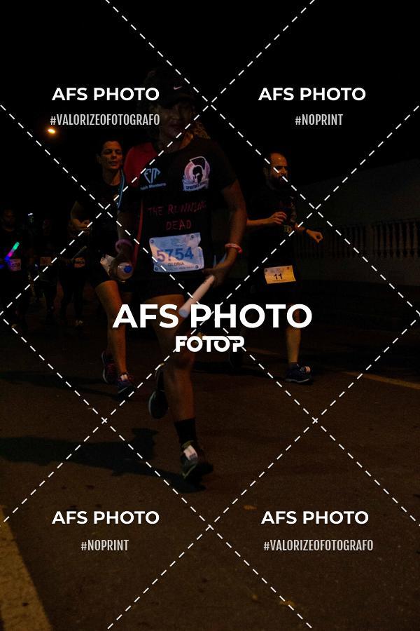 Compra tus fotos del eventoNeon Night Run 2019 - Belo Horizonte En Fotop