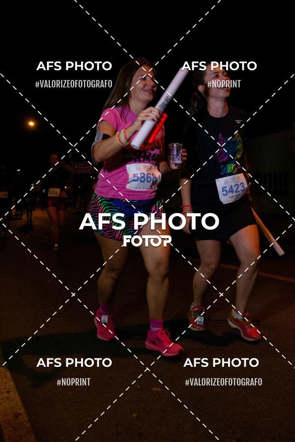 Compra tus fotos del eventoNeon Night Run 2019 - Belo Horizonte En Fotop