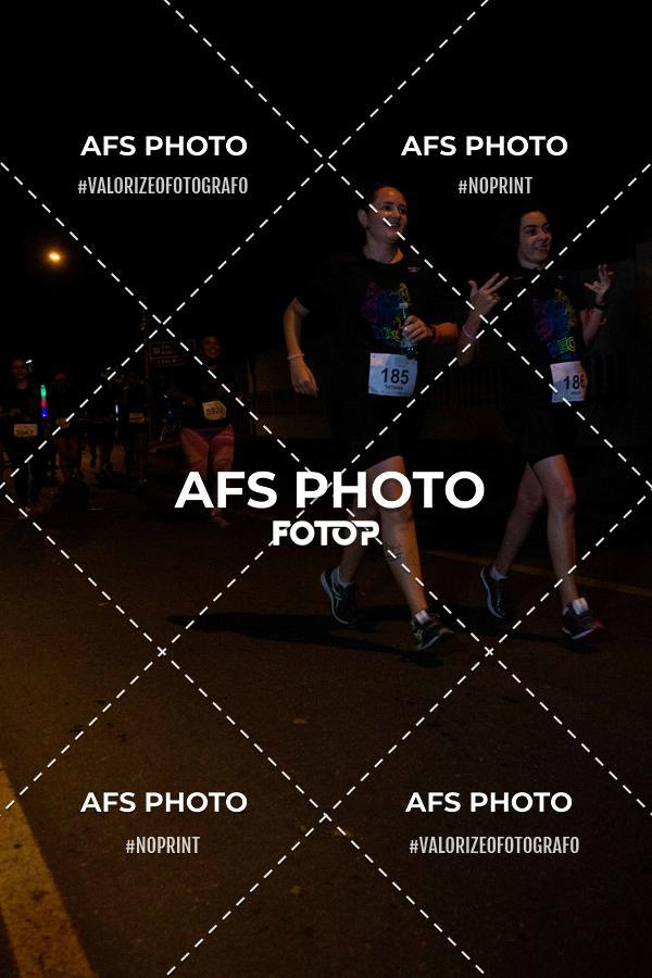 Compra tus fotos del eventoNeon Night Run 2019 - Belo Horizonte En Fotop