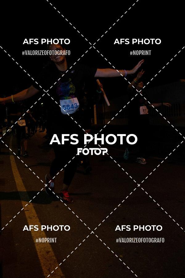 Compra tus fotos del eventoNeon Night Run 2019 - Belo Horizonte En Fotop