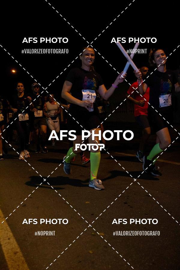 Compra tus fotos del eventoNeon Night Run 2019 - Belo Horizonte En Fotop