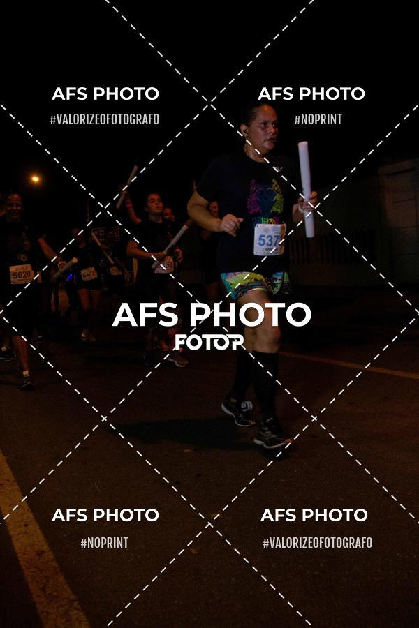 Compra tus fotos del eventoNeon Night Run 2019 - Belo Horizonte En Fotop
